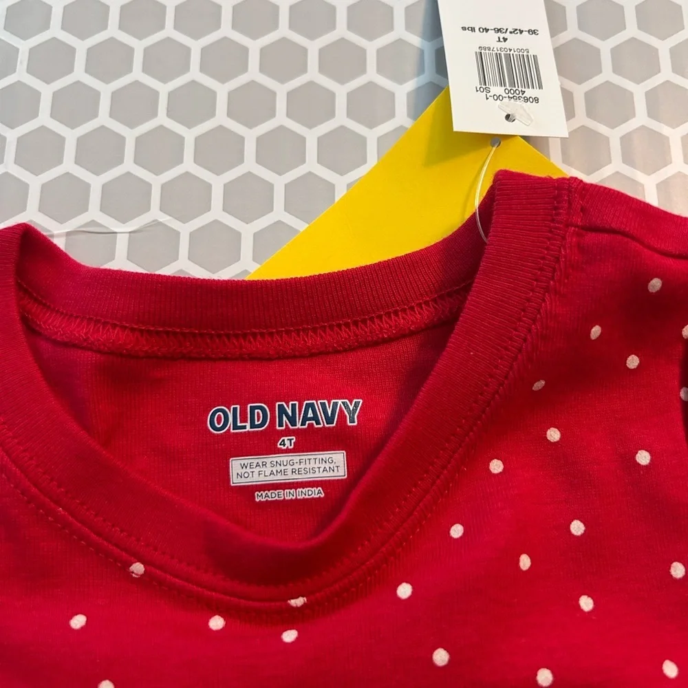 NWT Old Navy Red and White Polka Dot Kids Pajama Set Size 4T